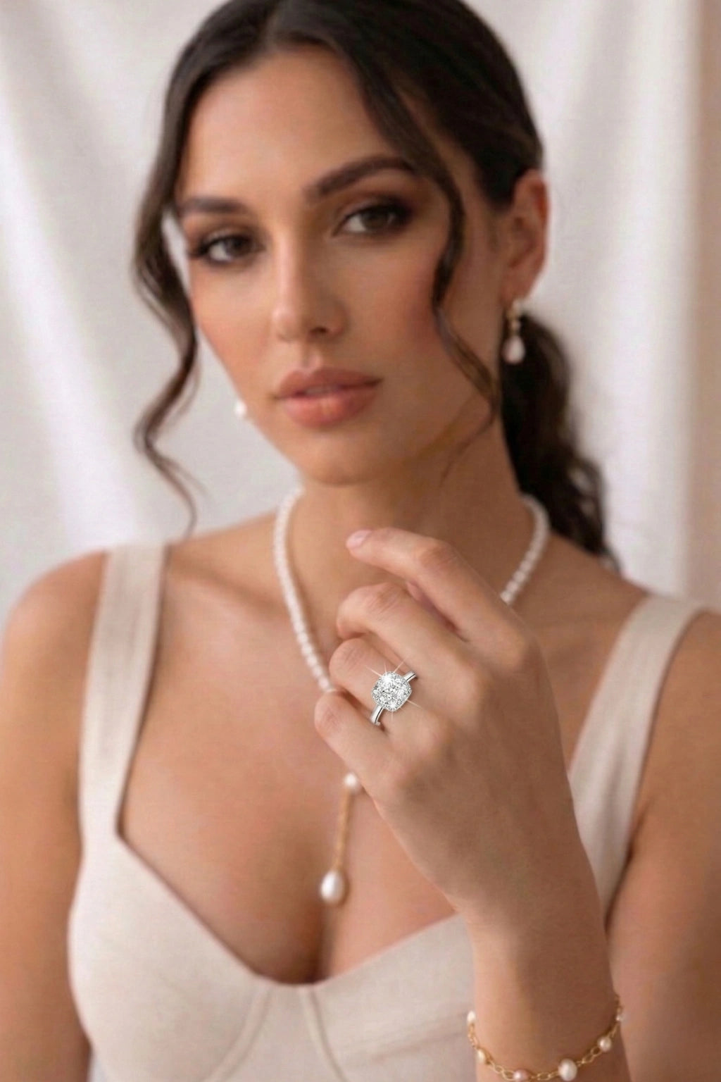 Elegant Square Zircon Ring