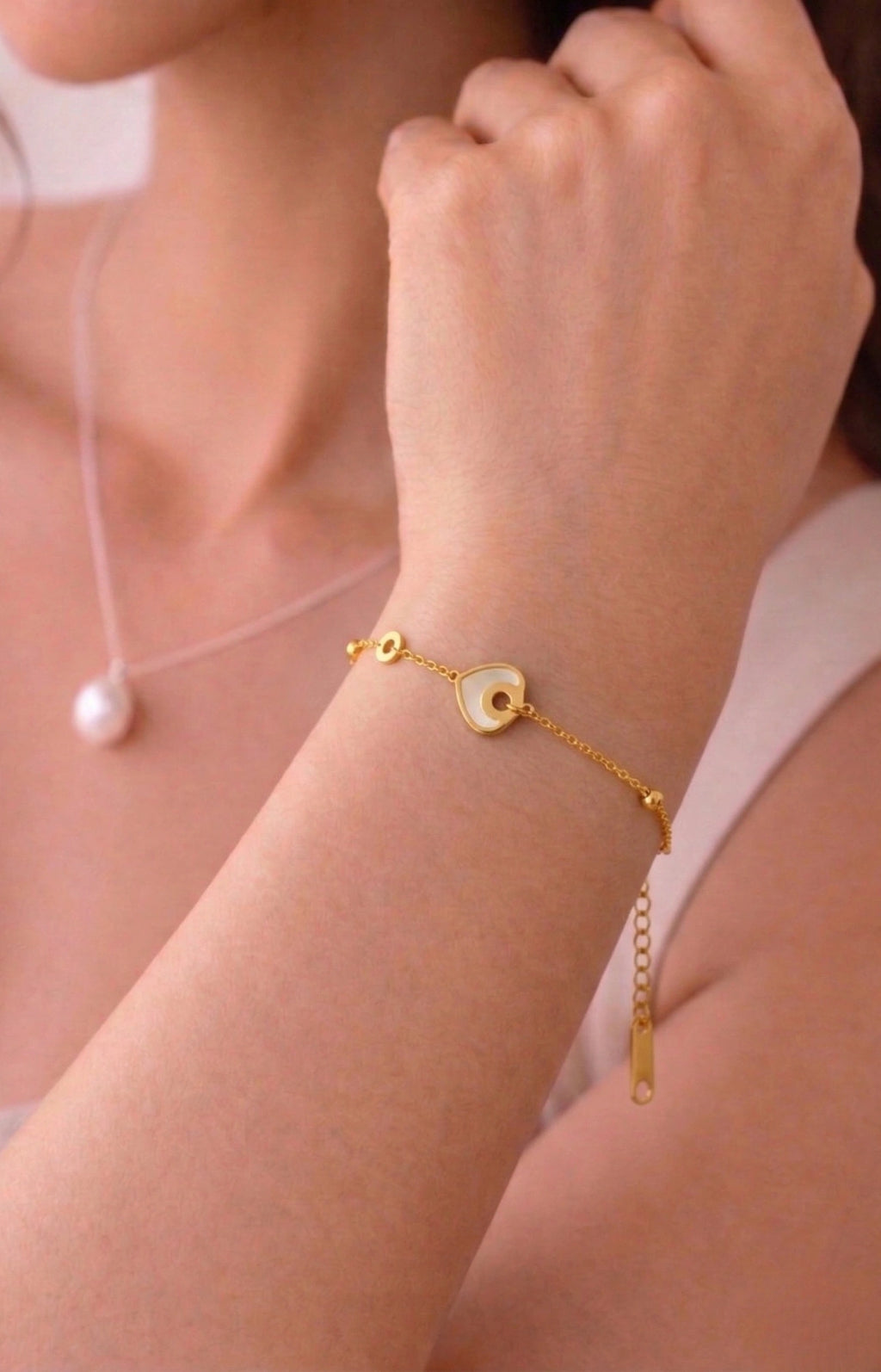 Heart Shell Bracelet