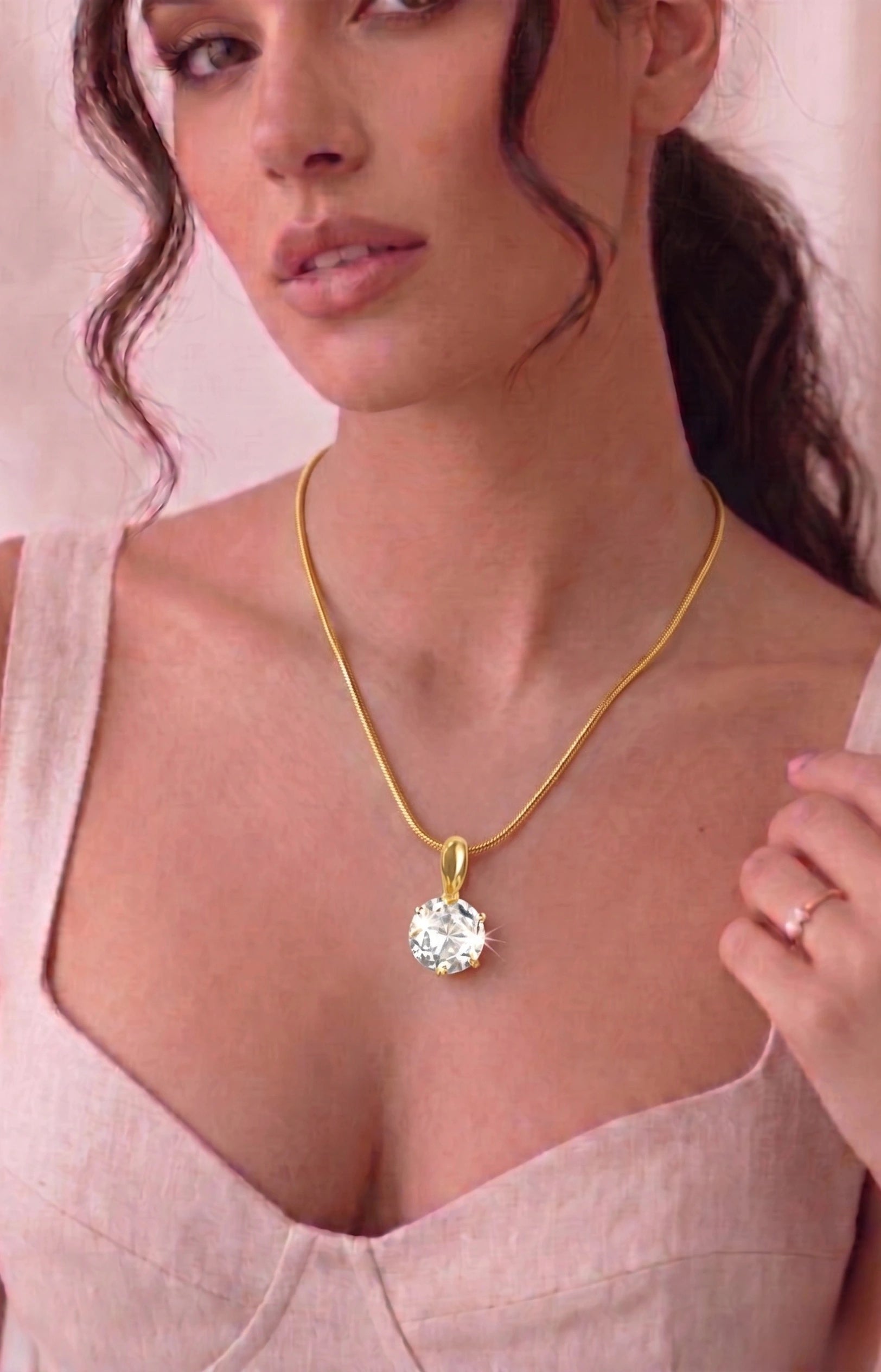 Elegant Glam Zircon Pendant Necklace
