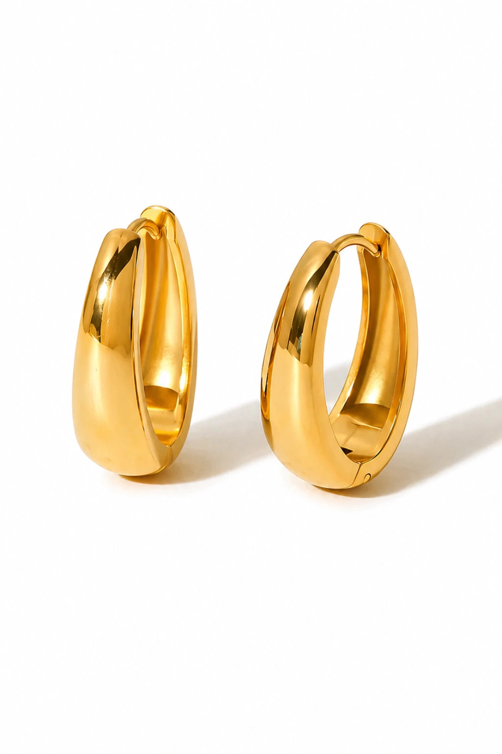 Minimal Gold Hoop Earrings