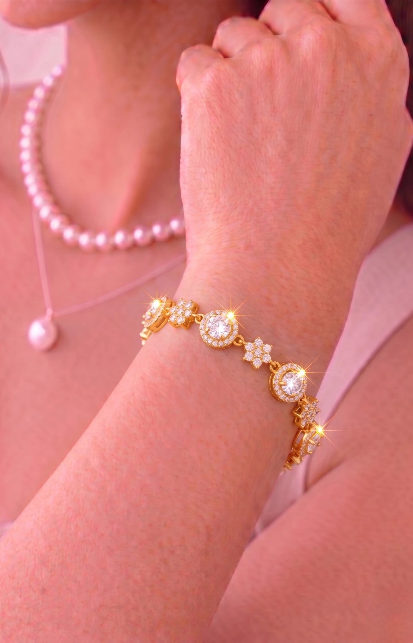 Six-Leaf Flower Zircon Bracelet